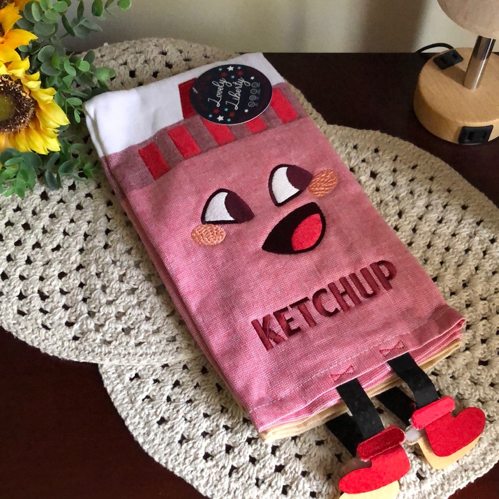 Adorable Ketchup & Mustard Kitchen Towels